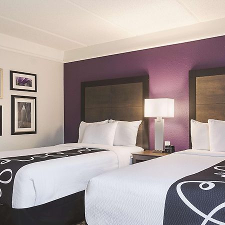 מלון סנדי ספרינגס La Quinta By Wyndham Atlanta Perimeter Medical מראה חיצוני תמונה