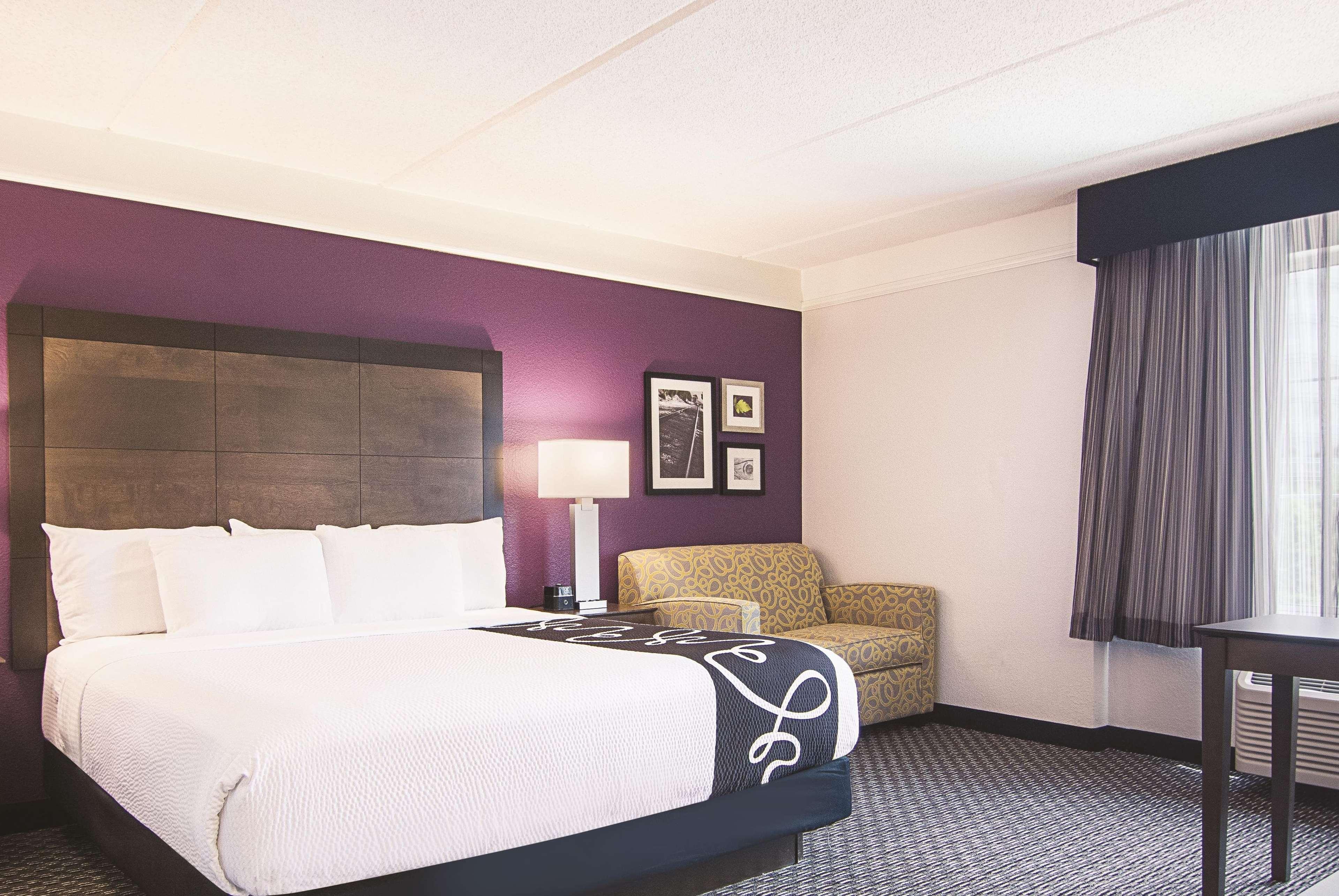 מלון סנדי ספרינגס La Quinta By Wyndham Atlanta Perimeter Medical מראה חיצוני תמונה