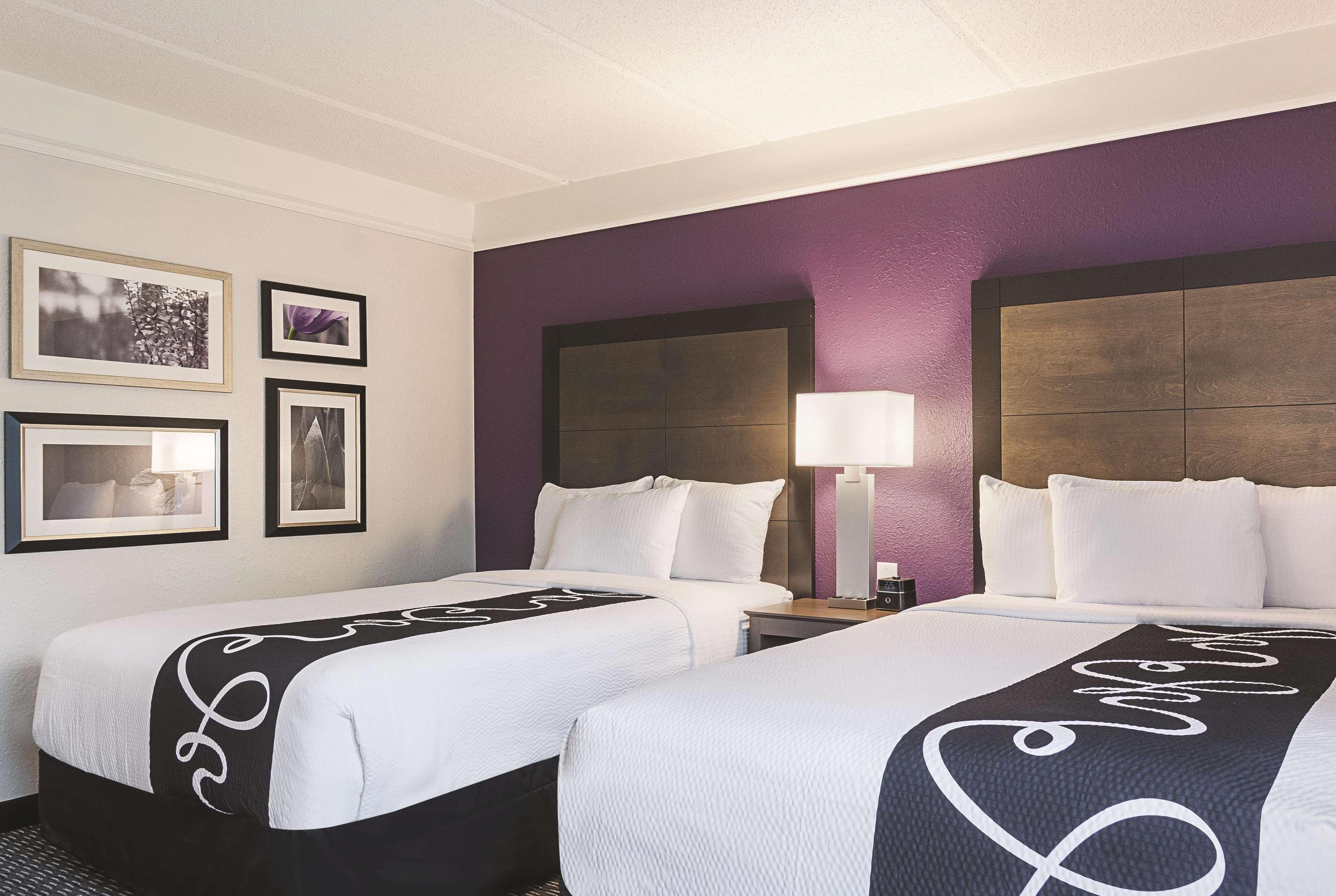 מלון סנדי ספרינגס La Quinta By Wyndham Atlanta Perimeter Medical מראה חיצוני תמונה