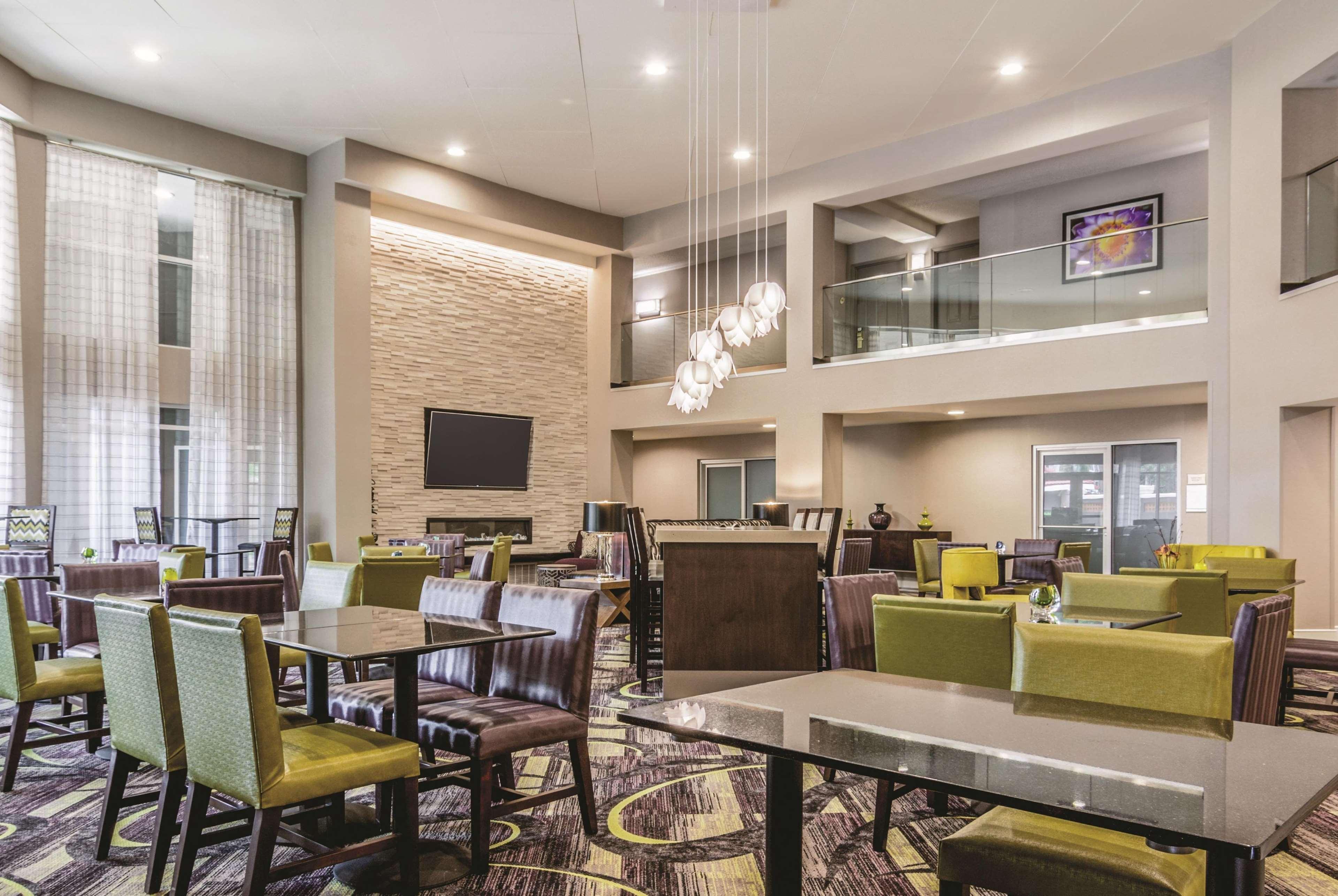 מלון סנדי ספרינגס La Quinta By Wyndham Atlanta Perimeter Medical מראה חיצוני תמונה