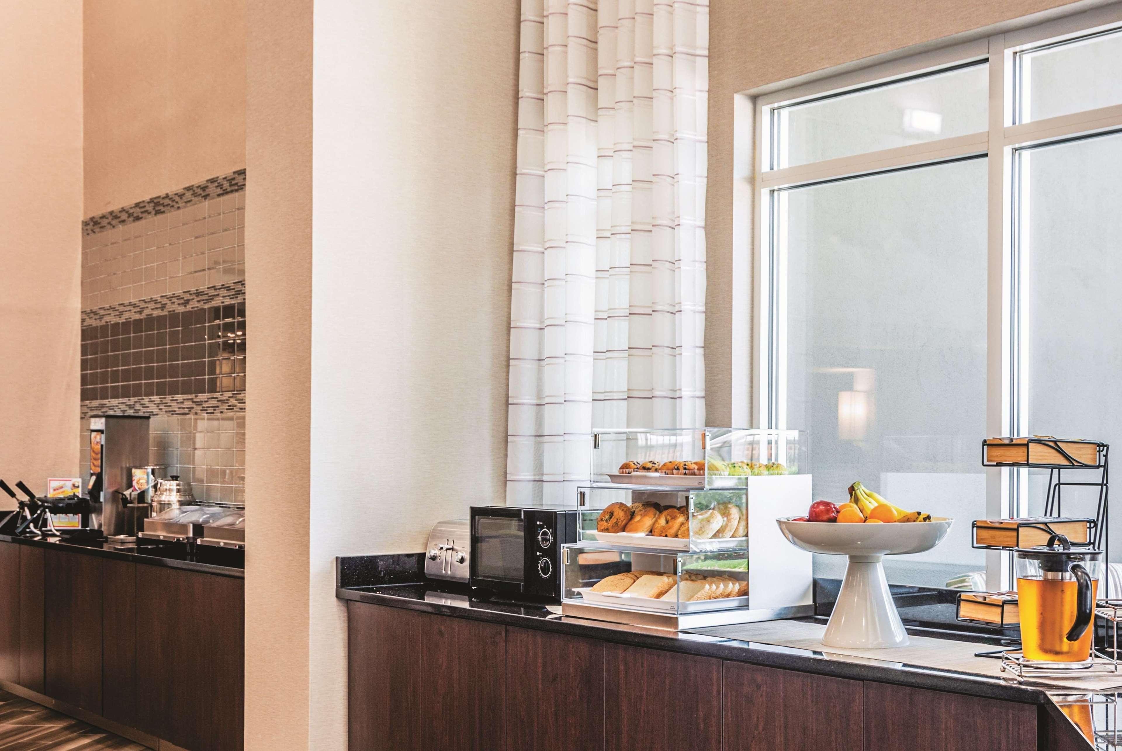 מלון סנדי ספרינגס La Quinta By Wyndham Atlanta Perimeter Medical מראה חיצוני תמונה